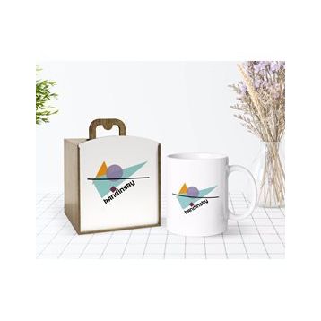 Kişiye Özel Ahşap Kutuda Kandinsky Style Tasarımlı Beyaz Kupa Bardak