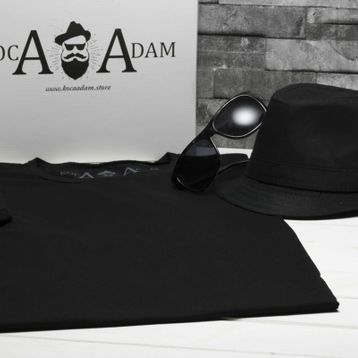 Koca Adam - Hakkı Suat Yılmazer