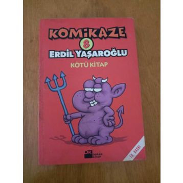 KOMIKAZE 8 KÖTÜ KITAP - ERDIL YAŞAROĞLU