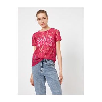 Koton 0YAK13071EK Pembe Bisiklet Yaka Kısa Kollu Dantel Detaylı Kadın T-shirt