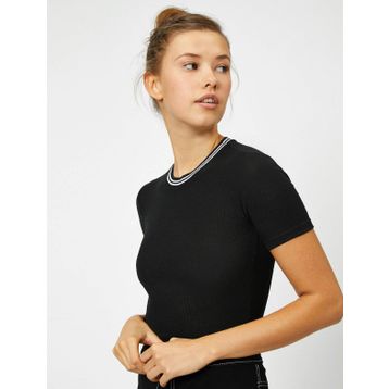 Koton 0YAK13299EK999 Bisiklet Yaka Kadın T-Shirt