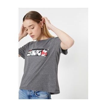 Koton 0YAL18152IK001 Snoopy Baskılı Bisiklet Yaka Kısa Kollu Lisanslı Kadın T-shirt
