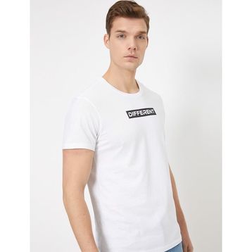 Koton 0YAL18340IK090 Bisiklet Yaka Kısa Kollu Yazılı Baskılı Kadın T-shirt