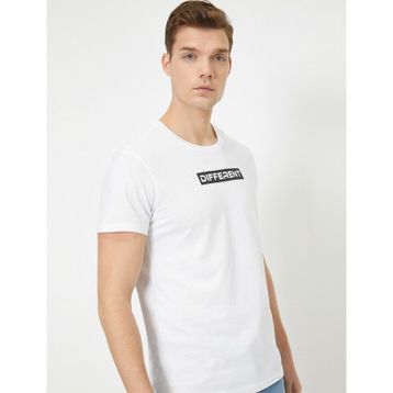 Koton 0YAL18340IK090 Bisiklet Yaka Kısa Kollu Yazılı Baskılı Kadın T-shirt