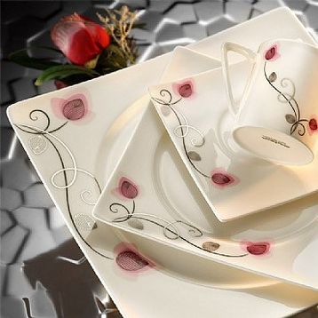 Kütahya Porselen Square Bone 84 Parça 65104 Desenli Yemek Takımı