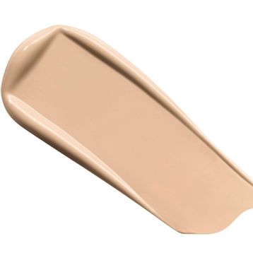 Lancome 205C Teint Idole Ultra Wear Fondöten
