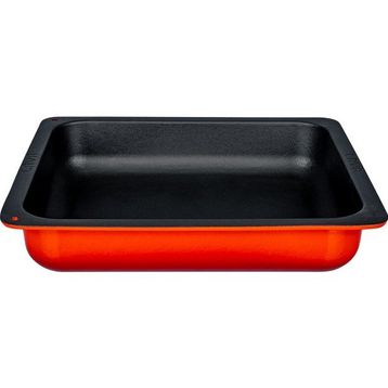 Lava Döküm GN 2/3 İç Renk Siyah Ölçü 35x32 cm Kırmızı Gastronorm Küvet