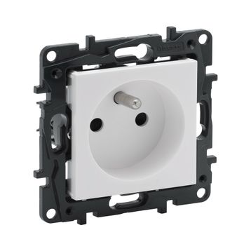 Legrand 768117 Raventi Beyaz Fransız Standardı Topraklı Priz