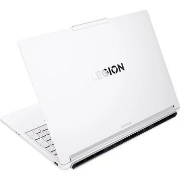 Lenovo Legion 5 15IAX11 83VK005NTR Core 7 245HX 32 GB RAM 1 TB SSD RTX 5060 FreeDOS 15.3 inç Gaming Laptop