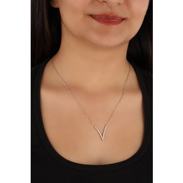 Lia Berto Kadın V Model 925 Ayar Gümüş Kolye