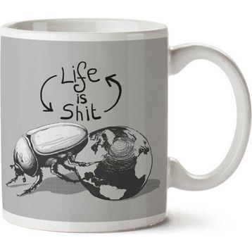 Life is Shit Dung Beetle Rolling the World Baskılı Kupa