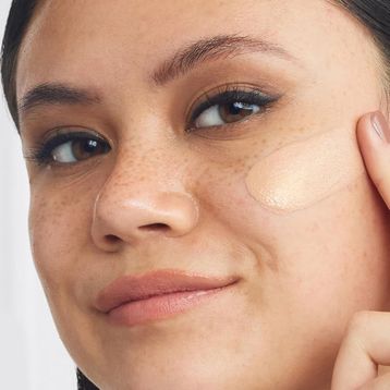 Loreal Paris True Match 4W Sıcak Alt Ton Bakım Yapan Fondöten