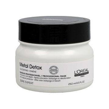 L'Oreal Professionnel 250 ml Renkli ve Açıcı İle İşlem Görmüş Saçlar İçin Metal Karşıtı Maske