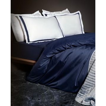 Madame Coco Jeanne Family Size Bordürlü Saten Beyaz/Lacivert Nevresim Takımı