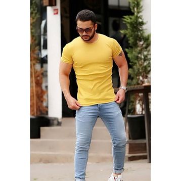Madmext 4077 Erkek Bisiklet Yaka Sarı Basic T-shirt