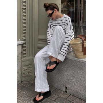 Madmext MG1262 Kemik Rengi Çizgili Kadın Triko Kazak