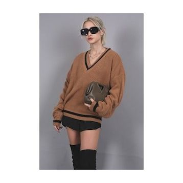 Madmext MG1373 Kadın Camel V Yaka Triko Kazak