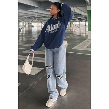 Madmext MG1576 Lacivert Baskılı V Yaka Kadın Sweatshirt