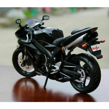 Maisto 1:12 Yamaha YZF-R1 Model Motorsiklet
