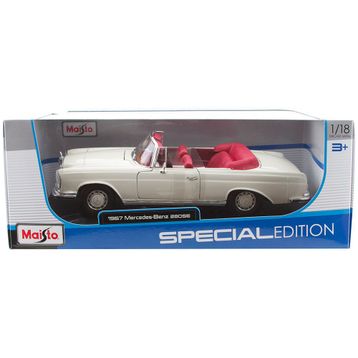Maisto 1:18 1967 Mercedes-Benz 280 SE Model Araba