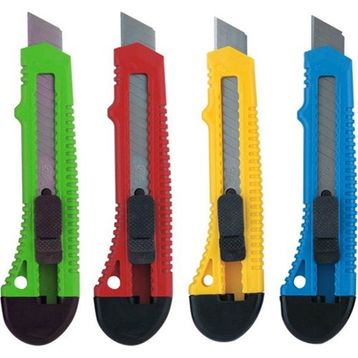 Master Plastik 18 mm Maket Bıçağı