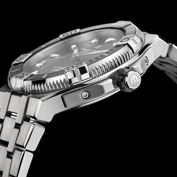 Maurice Lacroix ML-AI6058SS002330-2 Erkek Kol Saati