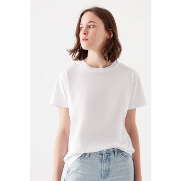 Mavi M1600955-620 Bisiklet Yaka Normal Kalıp Kadın T-Shirt
