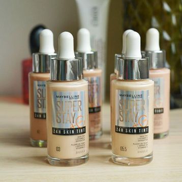Maybelline No: 20 Super Stay Skin Tint Up To 24H +Vitamin C 30 ml Foundation