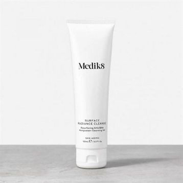 Medik8 Surface Radiance Cleance 150 ml Cilt Temizleme Jeli