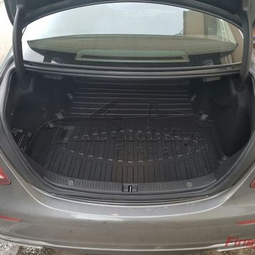Mercedes W213 2016 Sonrası Bagaj Havuzu