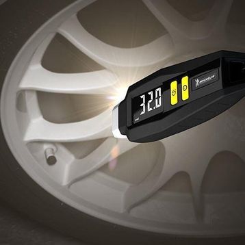 Michelin MC12290 99PSI Dijital Lastik Basınç Ölçer