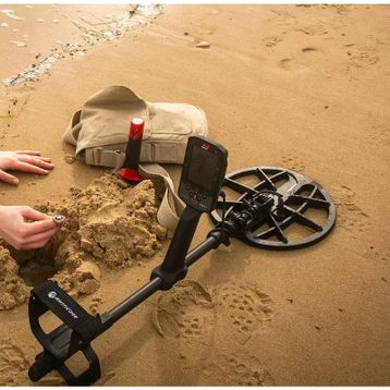 Minelab Equinox 700 Dedektör