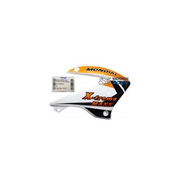 Mondial X-Treme Max 200 Benzin Deposu Beyaz Sağ Grenaj