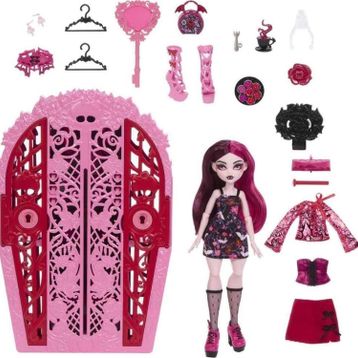 Monster High HYT72 Gizemli Arkadaşlar Bahçe Serisi Draculaura
