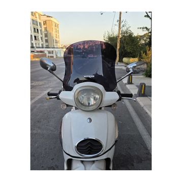 Motocam Aprilia Scarabeo 200 İe Siperlik 2008-2015 Model 35 cm Siyah Renkli 4 mm Ön Cam