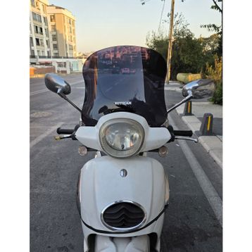 Motocam Aprilia Scarabeo 200 İe Siperlik 2008-2015 Model 35 cm Siyah Renkli 4 mm Ön Cam