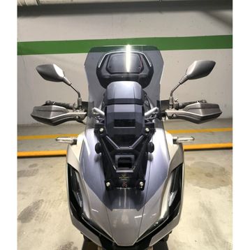 Motocam Honda ADV 350 Ön Cam 2023-2026 Model 60 cm Füme Renkli 4 mm Orta Boylu Motosiklet Rüzgarlık