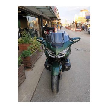 Motocam Honda Goldwing Bagger 2018-2023 Model 38 cm Şeffaf Renkli 4 mm Orta Boy Ön Cam