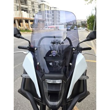 Motocam Honda NX 500 Ön Cam 2025-2026 Model 34 cm Füme Renkli 4 mm Orijinal Boylu Motosiklet Rüzgarlık