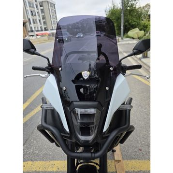 Motocam Honda NX 500 Ön Cam 2025-2026 Model 34 cm Siyah Renkli 4 mm Orijinal Boylu Motosiklet Rüzgarlık