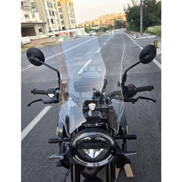 Motocam Husqvarna Svartpilen 401 Ön Cam 2024-2026 Model 47 cm Şeffaf Renkli 4 mm Motosiklet Rüzgarlık