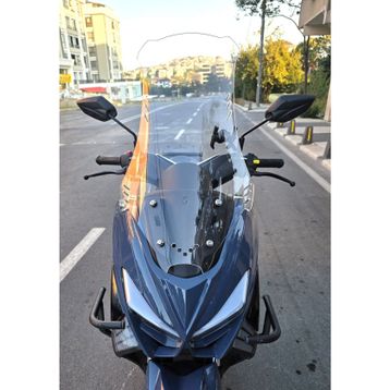 Motocam Küba Newcity 125 Ön Cam 2023-2026 Model 75 cm Şeffaf Renkli 4 mm Uzun Motosiklet Rüzgarlık