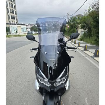 Motocam RKS Blade 250 Ön Cam 2023-2026 Model 75 cm Füme Renkli 4 mm Uzun Motosiklet Rüzgarlık