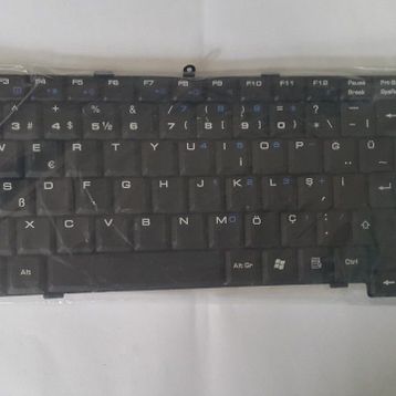 MSI M675 Siyah Notebook Klavye