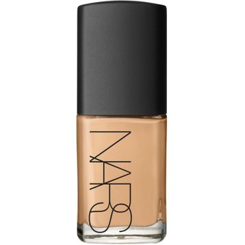 Nars Sheer Glow Valencia Fondöten