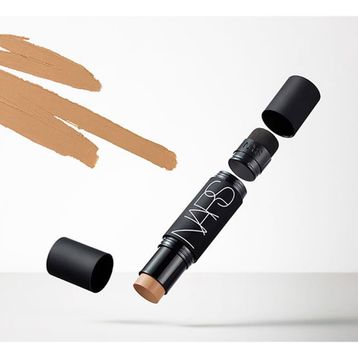 Nars Velvet Matte Barcelona Stick Fondöten