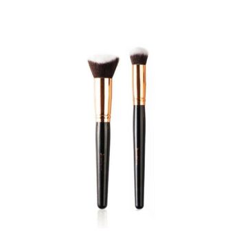 Nascita 136 Profesyonel Oval Kapatıcı Fırçası ve 135 3D Kabuki Fondöten Fırçası