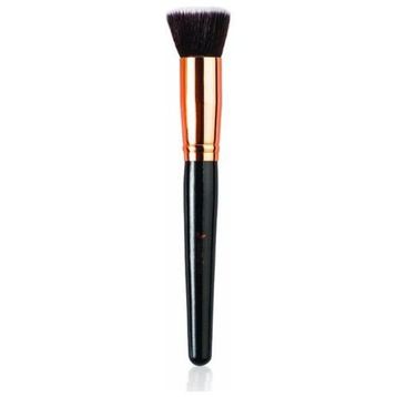 Nascita NASBRUSH0152 Delikli Fondöten Fırçası