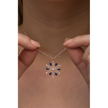 Nereze 925 Ayar Gümüş Rose Kaplama Mavi Taşlı Kartanesi Kolye