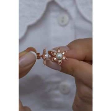 Nereze 925 Ayar İncili Çiçek Model Kadın Gümüş Küpe